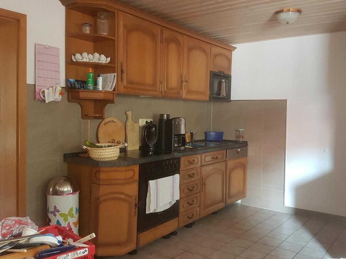 Ferienwohnung Sander Wendershausen  Buitenkant foto